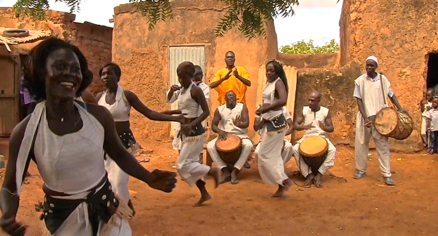 Troupe Theatrale Yatenga