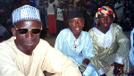 Na'oule dan Jagga with singers