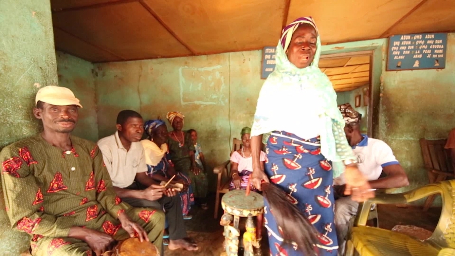 Stories in Nago in Bante language