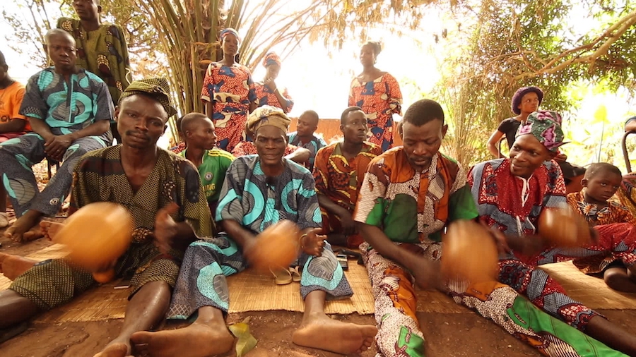 Ode to Ketou Hunters perform, shaking gourds
